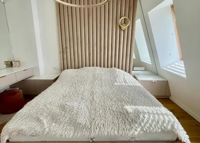 Unique House For Football Fans-wroclaw Final- Near Stadium アパート ヴロツワフ