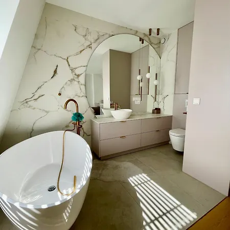 Unique House For Football Fans-wroclaw Final- Near Stadium Lejlighed *