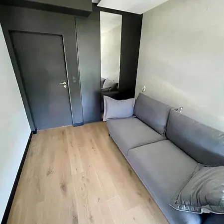 Apartment Unique House For Football Fans-wroclaw Final- Near Stadium *